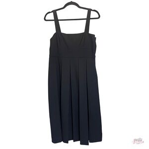 NWT Banana Republic Black Pleated Dress 6 Square Neck